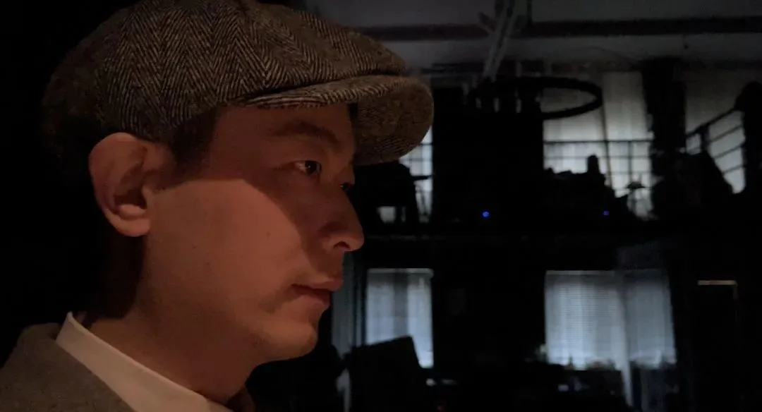 "The Howler," behind the scene. - "Unexpected by the audience, unexpected by the actor, unexpected by everyone.", image 6