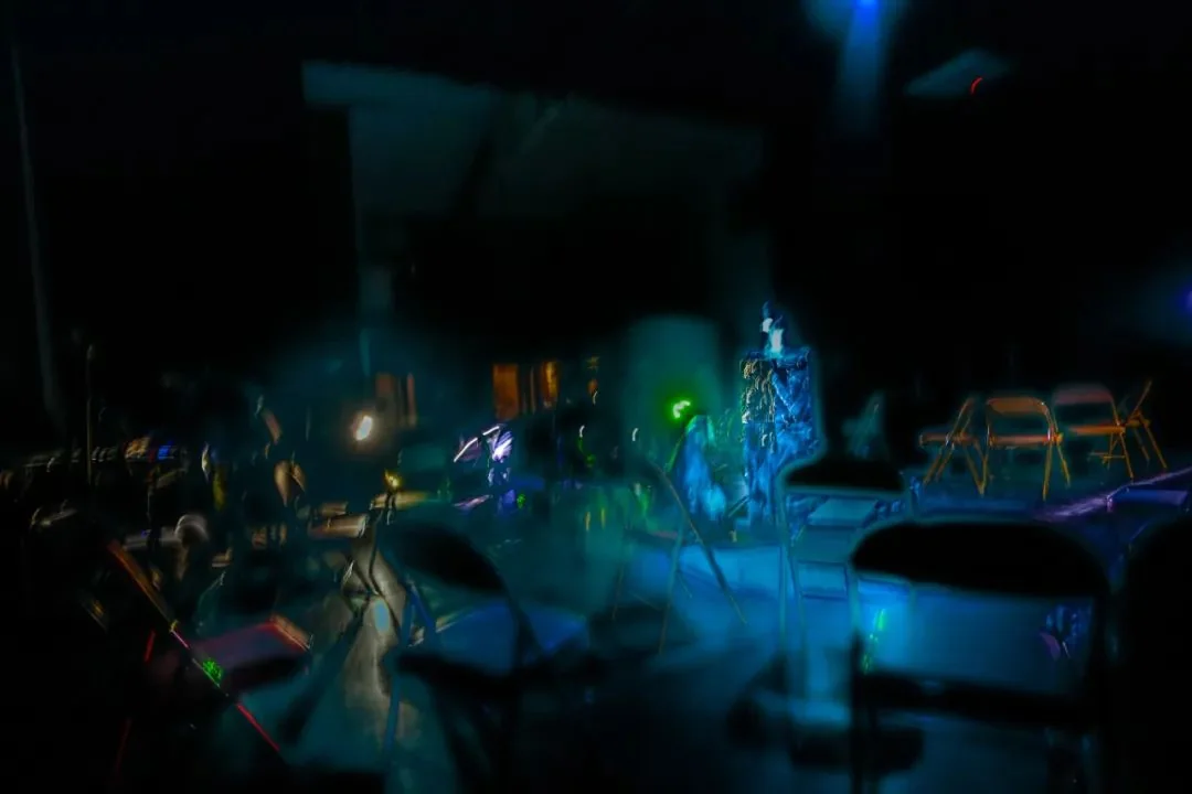 [P4U] The movie "The Howler on the ceiling" is a mystery show, a year-round party!, image 2