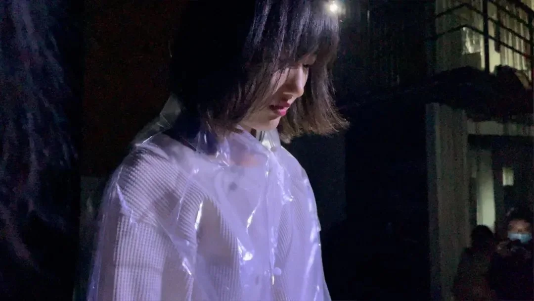 "Howler" behind the scene. - "If there's no record, it's really gone.", image 7