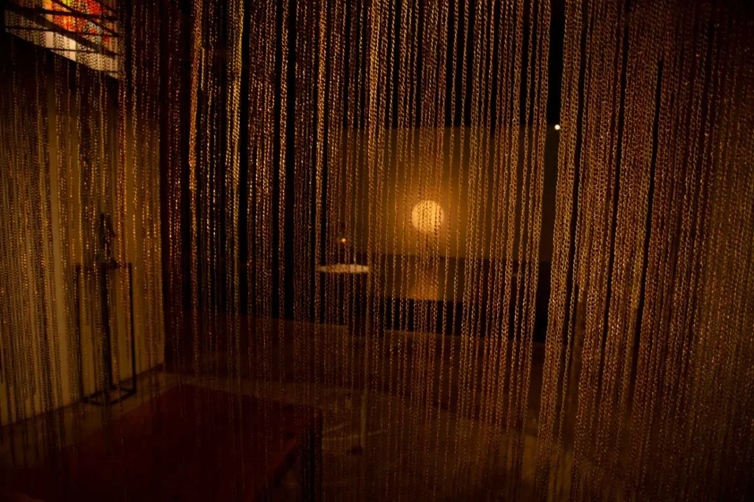 Mysterious Show - It's 7 a.m. a week at the P4 Theater., image 4