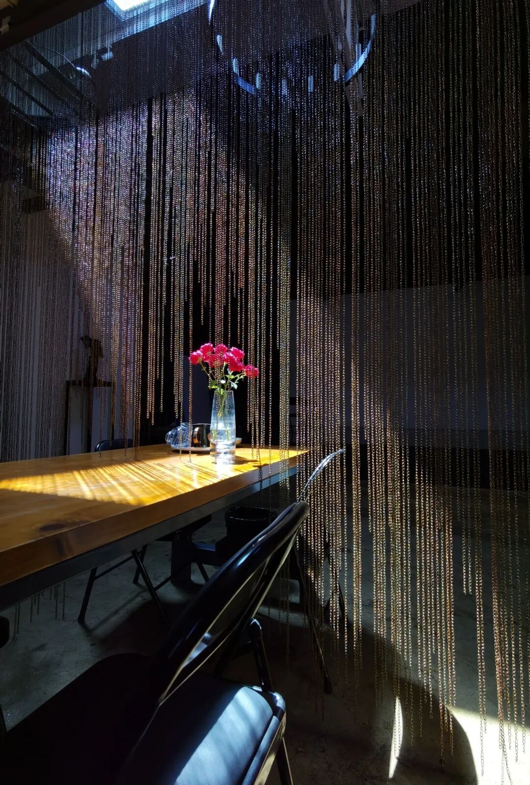 P4 Theater: A Generative University, a Winding Maze, a Hard Drive Engraving Life
